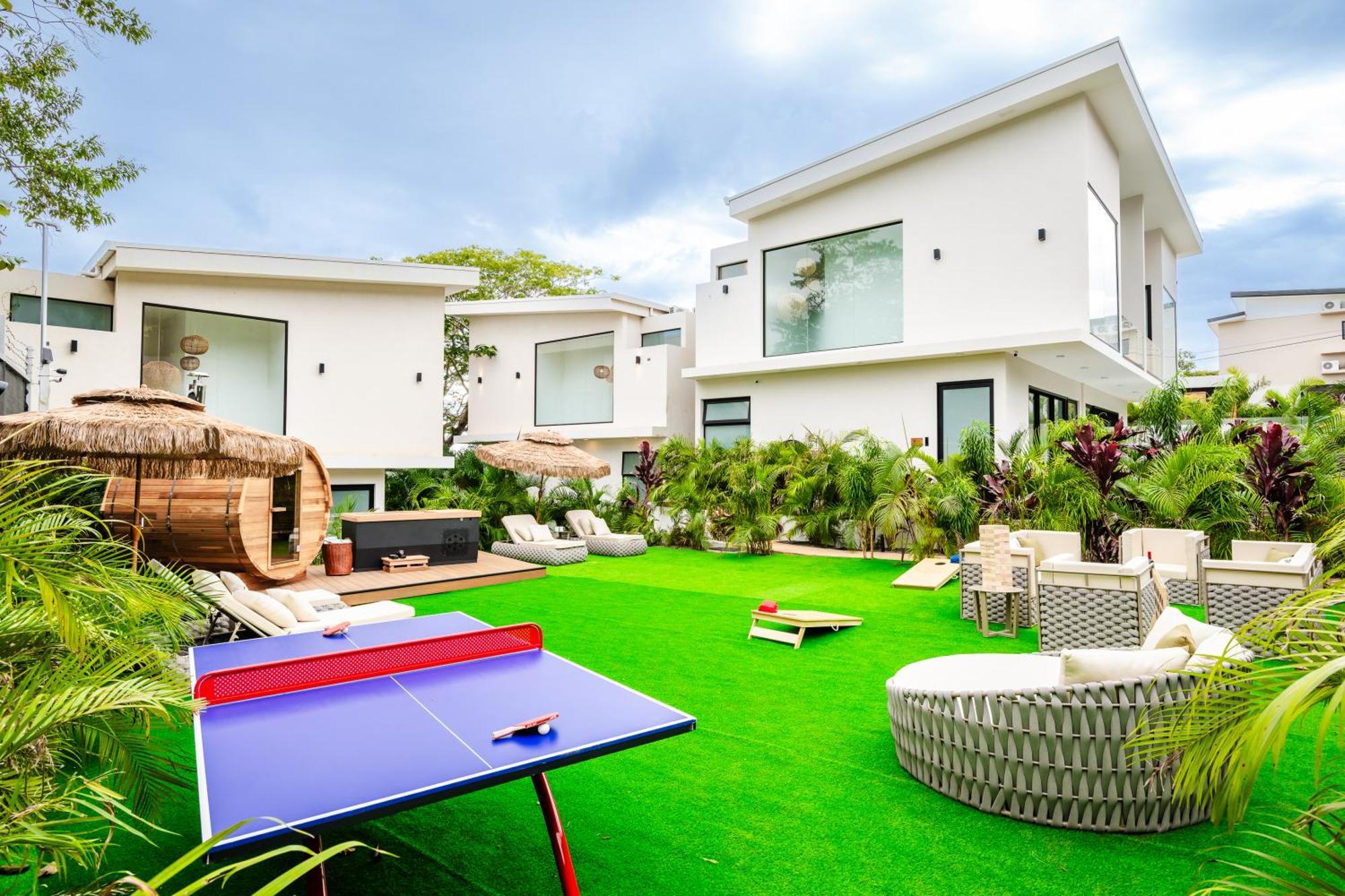 Mvillas Luxury Villas With Beach Club Access & Sauna Tamarindo Exterior photo